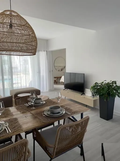 Ad Apartment La Oliva
