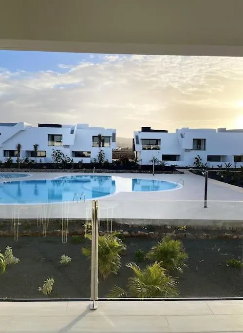 Ad Apartment La Oliva